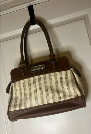 CHAPS Purse Shoulder thumbnail 1