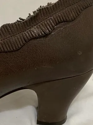Chie Mihara Leather Vintage Looking Heels thumbnail 9