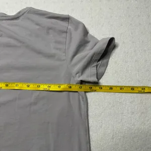Lululemon Women’s Short Sleeve T-Shirt Light Purple Athletic Tee thumbnail 4