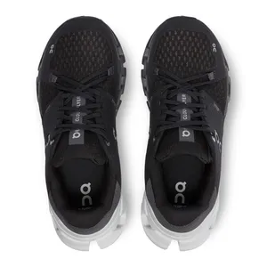 On Cloudflyer 4 Size 9.5 Men’s / 11 Women’s thumbnail 3