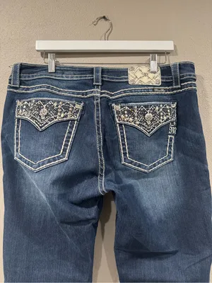 Miss Me Easy Ankle Skinny Mid Rise 34x29 thumbnail 4