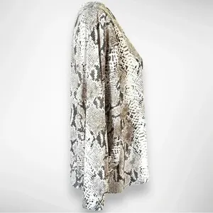 VICI‎ Women's Snake Print V Neck Balloon Sleeve Top Large | EUC thumbnail 3