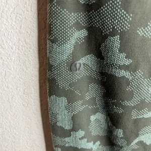 Lululemon Ready to Rulu Jogger 28” Heritage Camo Dark Olive Green Twill size 2 thumbnail 5