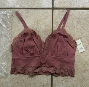 Aerie top thumbnail 1