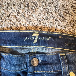 7‎ For All Mankind The Relaxed Skinny Distressed Blue Jeans Size 28 Made in USA thumbnail 2