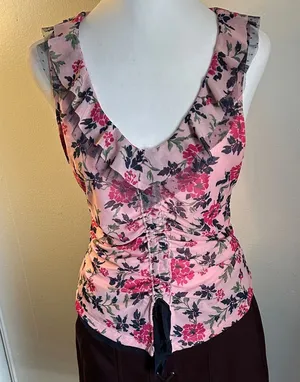 Anthropologie’s Maeve New Tie Front Floral Ruffle Lace V-Neck Pink Women's Top thumbnail 1