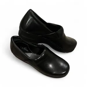 L.L. Bean Clog Women's Black Leather Professional Mules 8 thumbnail 1