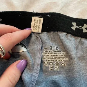 Under Armour gray sweatpants thumbnail 4