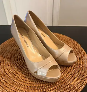 Audrey Brooke Champagne Pearl Peep Toe Platform Pumps Stiletto‎ Heels Womens thumbnail 1