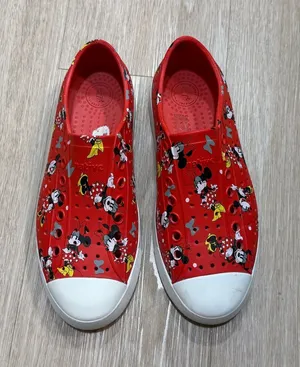 Native Shoes Women’s Red Minnie Mouse Slip-On Water Shoes thumbnail 1