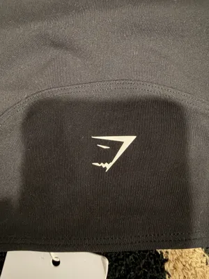 Gymshark Top Crop thumbnail 5
