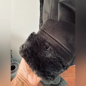 Nice stylish GUESS coat 🖤🖤🖤 thumbnail 7