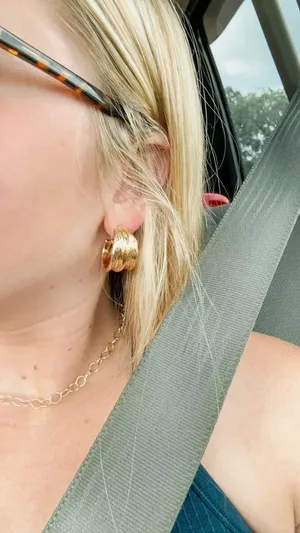 American Eagle Earrings Gold thumbnail 1