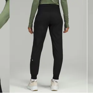 Lululemon Dance Studio Mid-Rise Jogger Black Size 4 thumbnail 4