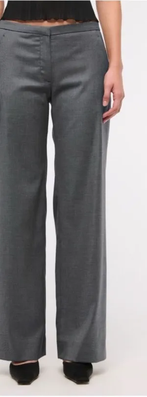 Abercrombie & Fitch Gray Trouser Pants Size 10 Short Mid Rise Career thumbnail 1