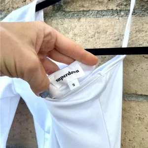 Superdown Revolve One Sleeve Long Sleeve White Bodysuit Size Small thumbnail 5
