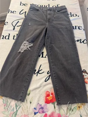 Express Black Cropped High-Waisted Wide-Leg Jeans, Size 10 thumbnail 1