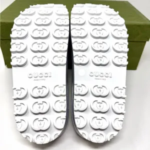 Gucci Interlocking G Platform Slide Silver Glitter thumbnail 6