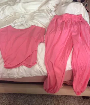 Pink Amazon Set thumbnail 1