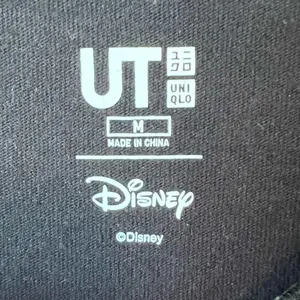 Disney | Uniqlo Collab Love & Mickey Mouse Graphic Tee thumbnail 5