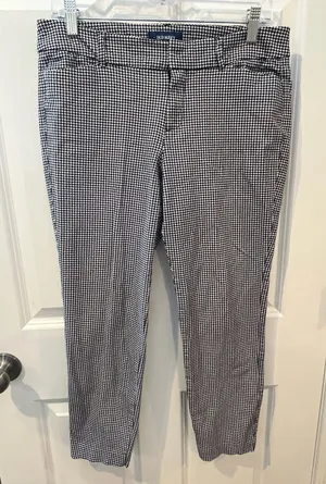 Old Navy Pixie Mid Rise Checkered Pants Size 8 thumbnail 1