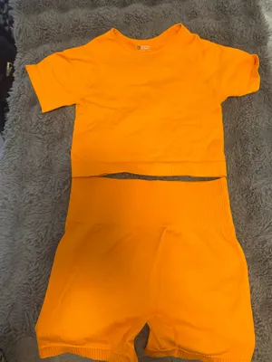 Orange Workout Set Amazon thumbnail 2