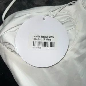 Princess Polly Maddie Bodysuit in White Size 6 New with tag thumbnail 9