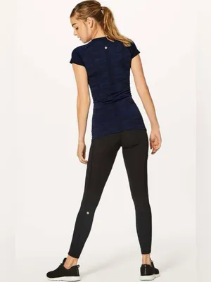 Lululemon Swiftly Navy & Black Short-Sleeve Tee Size 6 thumbnail 2