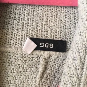 BDG by Urban Outfitters‎ large cardigan thumbnail 5