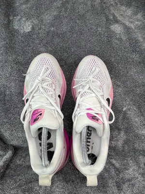 Nike Air Zoom Vomero 18 Summit White Elemental Pink Women Size 9 Running Shoes HM6804-105 thumbnail 6
