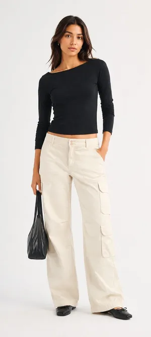 Abercrombie & Fitch Cream Cargo Pants Minimalist Street size 33 Waist 16s thumbnail 1