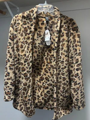 Leopard coat Multiple thumbnail 1