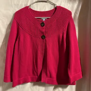 Izod Pink Cardigan Sweater‎ Womens Large Chunky Knit Buttons Valentines Day Date thumbnail 1