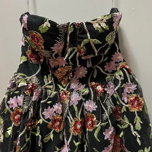 L’Atiste Fit And Flare Embroidered‎ Strapless Sequin Party Dress Size Medium NEW thumbnail 3