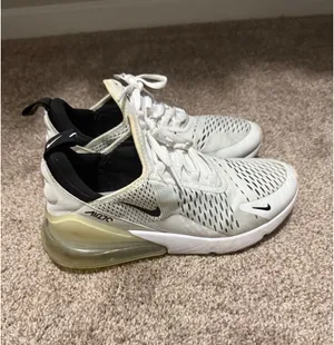Nike Air Max 270 thumbnail 3