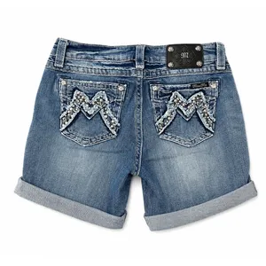 Miss Me Size 27 Boyfriend Shorts Mid Rise Cuff Stretch Rhinestone Stud Pockets thumbnail 2