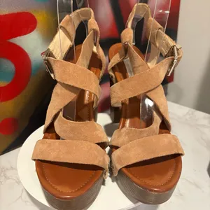 INC International Concepts Camira Suede Studded Platform Block Heel Sandals thumbnail 4