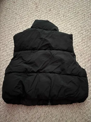 H&M Puffer Vest Black thumbnail 2