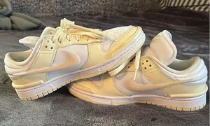 Nike dunk low twist  9 thumbnail 2