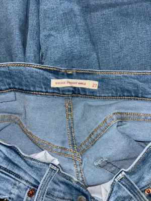 Levi’s Ribcage Straight Jeans thumbnail 5