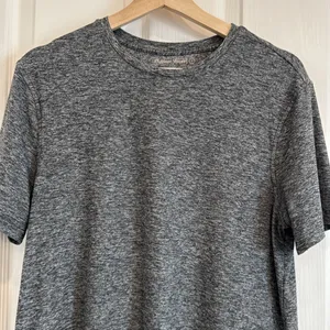 Outdoor voices short sleeve athletic tees thumbnail 2