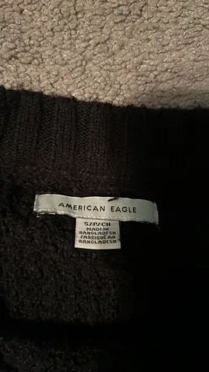 American Eagle sweater thumbnail 2