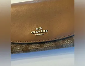 GUC Coach Long Wallet thumbnail 2