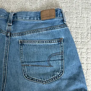 American Eagle “mom shorts” denim Jean cuffed high rise waist medium wash thumbnail 5