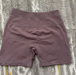 Aurola Amazon Shorts Biker thumbnail 1