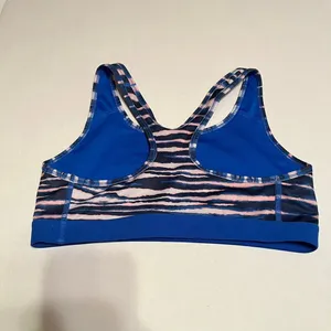 Nike Blue Black Pink White Striped‎ Dri-Fit Sports Bra Size Medium NWOT thumbnail 8