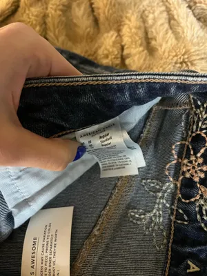 American Eagle Jeans thumbnail 5