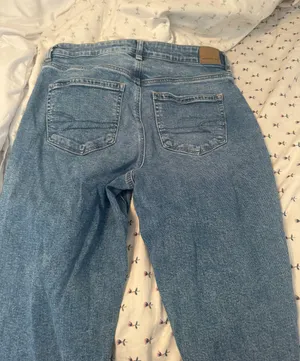 American Eagle Outfitters thumbnail 2
