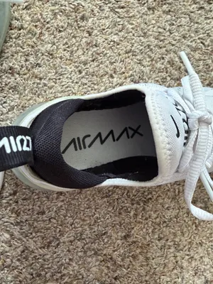 Women’s Nike Air Max 270 thumbnail 8