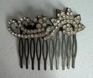 Vidal Sassoon Sta-Rite Vtg Hair Accessory Bundle Barrettes Pins Rhinestone Comb thumbnail 1